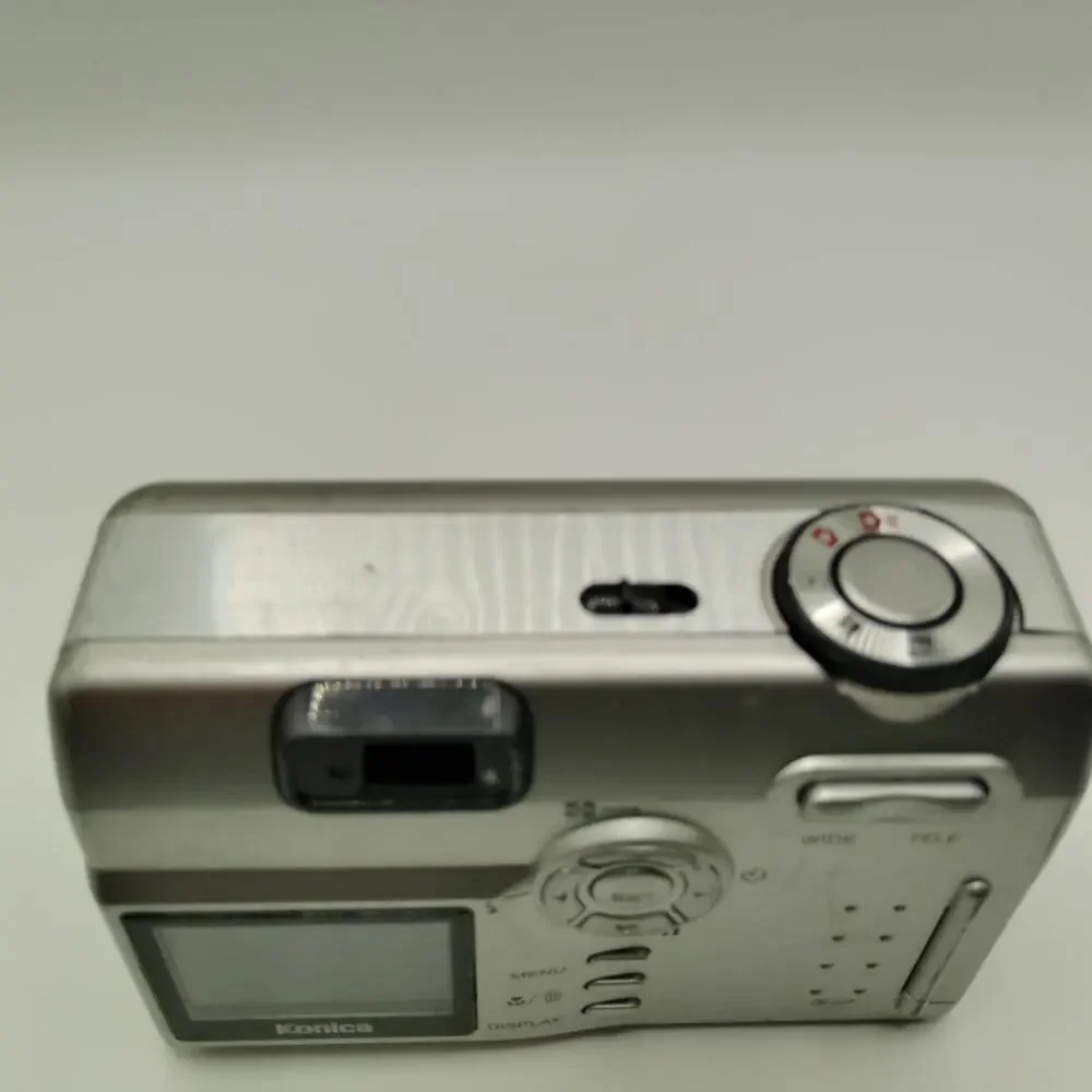 Konica Revio KD-3300 3.1MP Digital Camera Parts Repair No Power